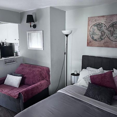 Cozy Studio Apartment In The Heart Of 아테네 외부 사진